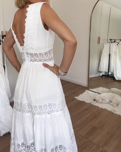 Aurélie | Vestito elegante in pizzo con scollo a V