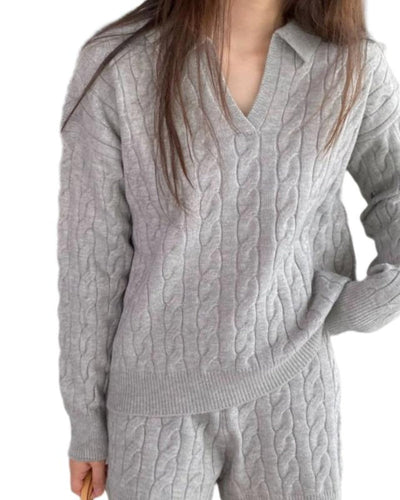 Beatrice | Maglione in lana lavorata a maglia con scollo a V