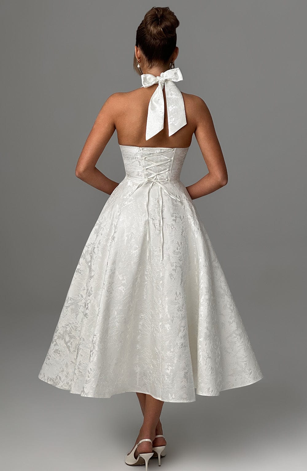 Isabella | Abito Midi con Schiena Scoperta (Stile Halter)